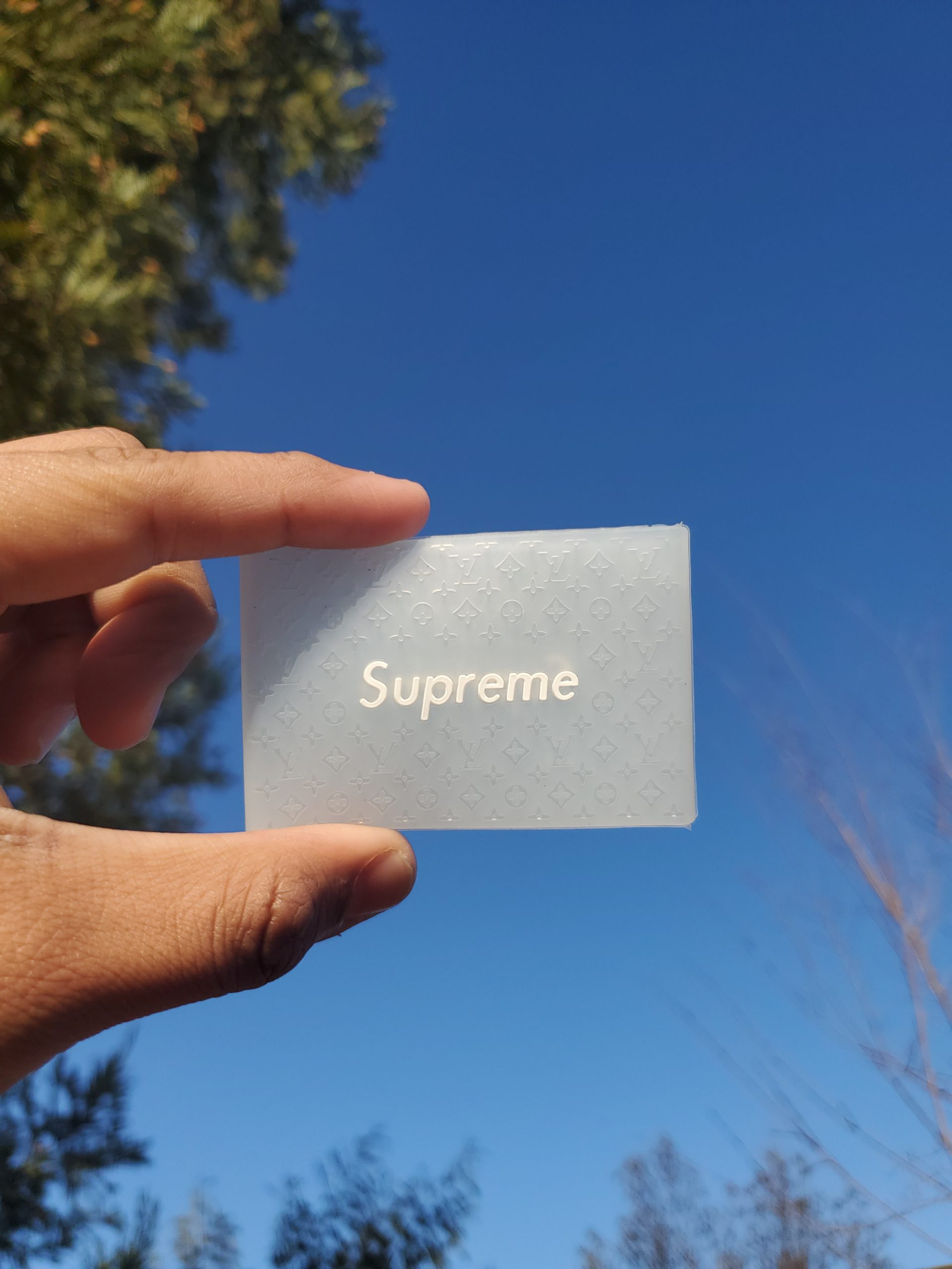 Transparent Supreme Gripper