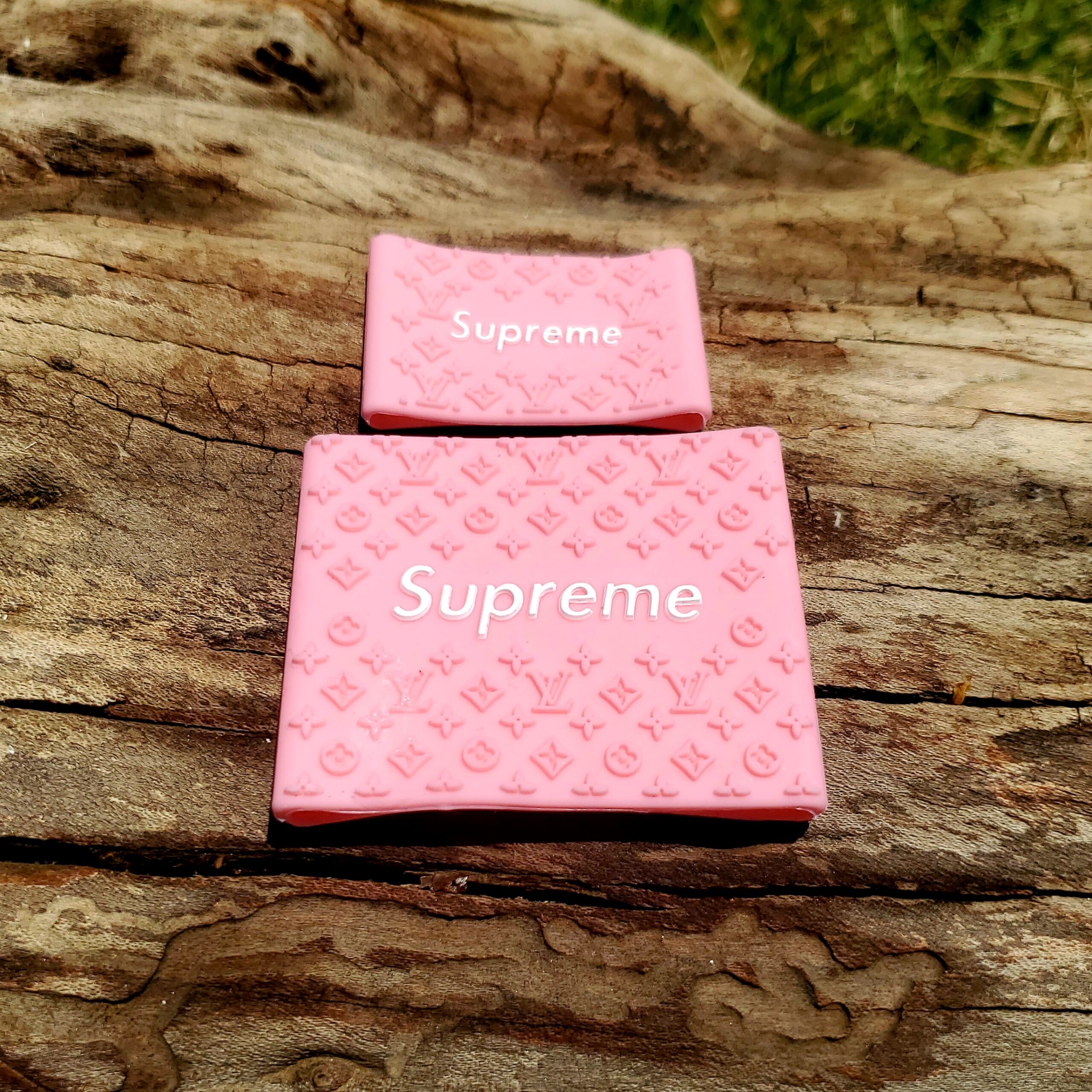 Pink Supreme Gripper