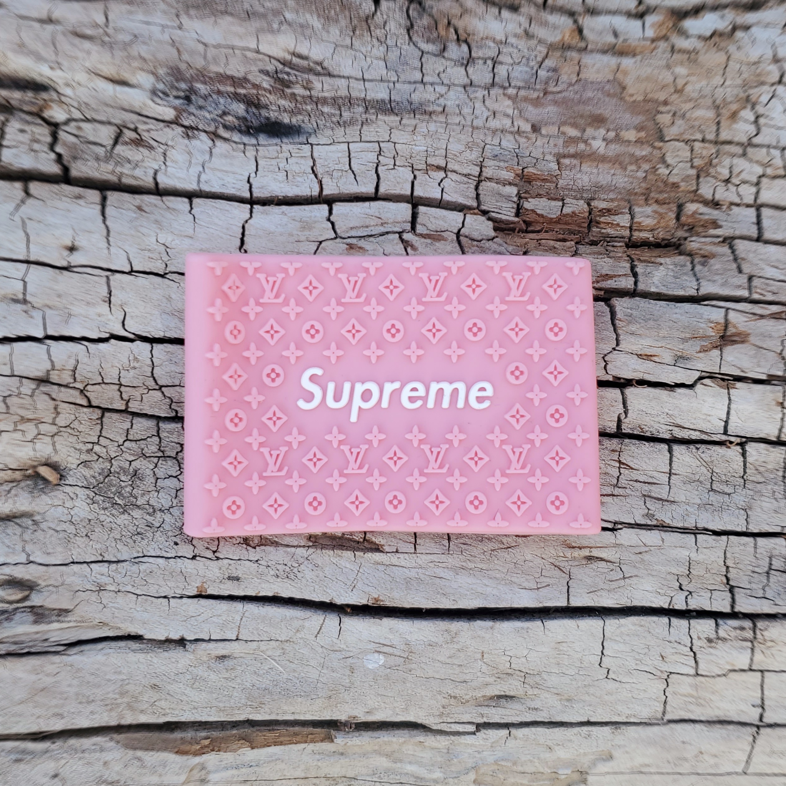 Pink Supreme Gripper